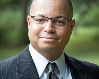 Benjamin Brown: How to Master the Art of Closing the Sale